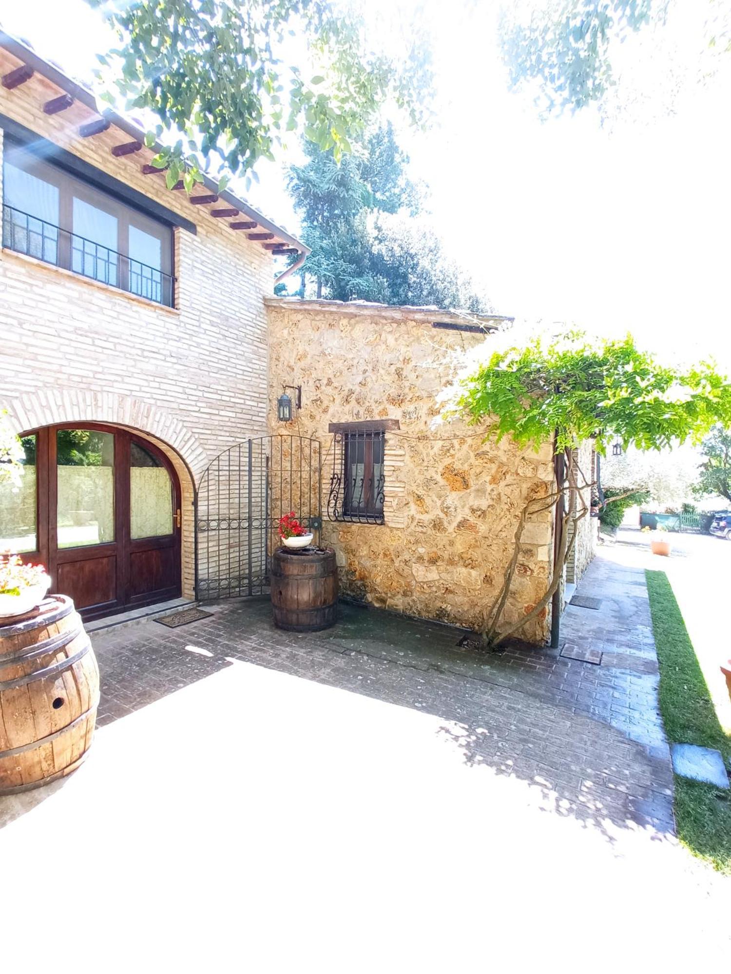 B&B All'Ombra di San Damiano Assisi Esterno foto