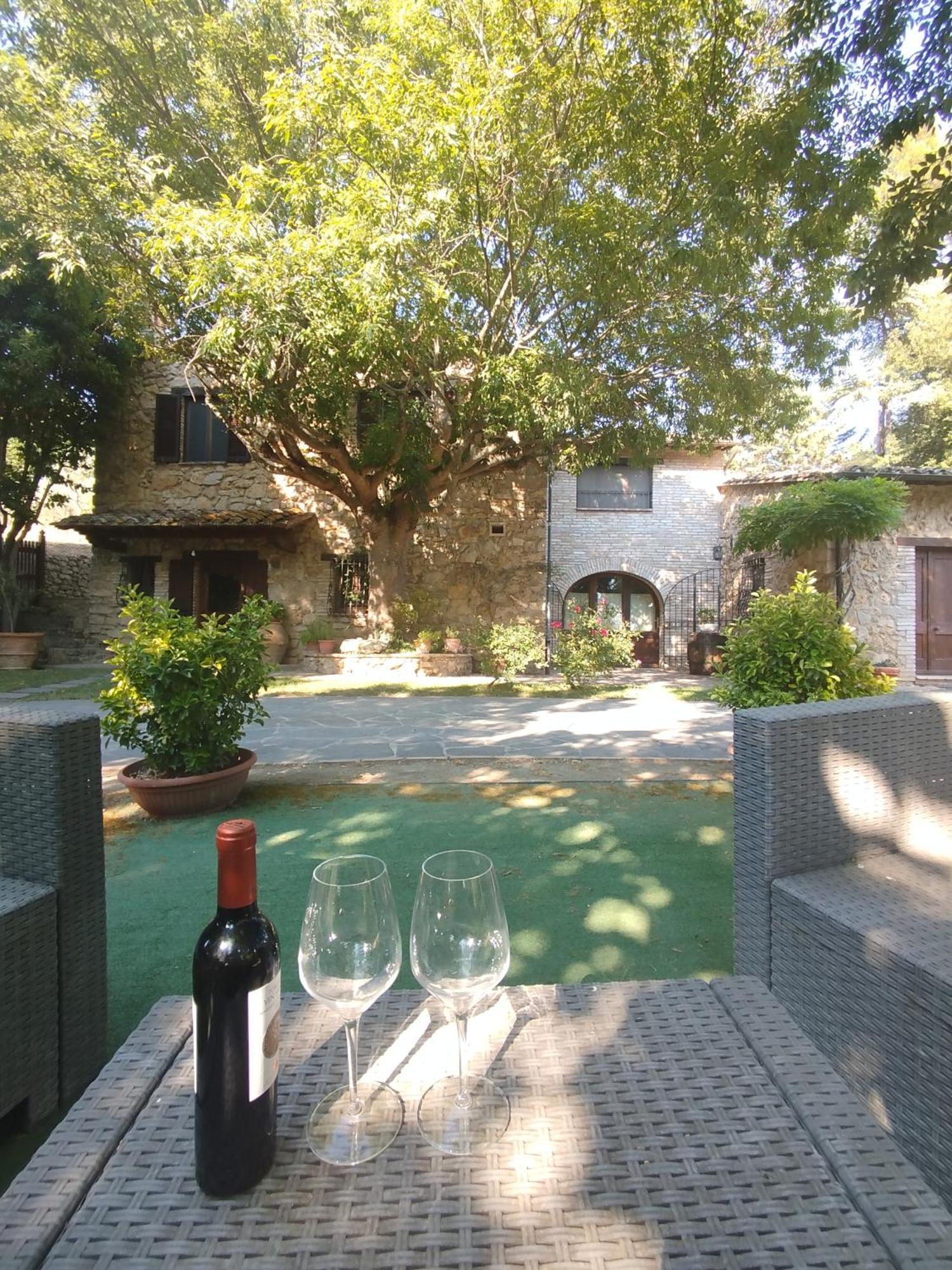 B&B All'Ombra di San Damiano Assisi Esterno foto